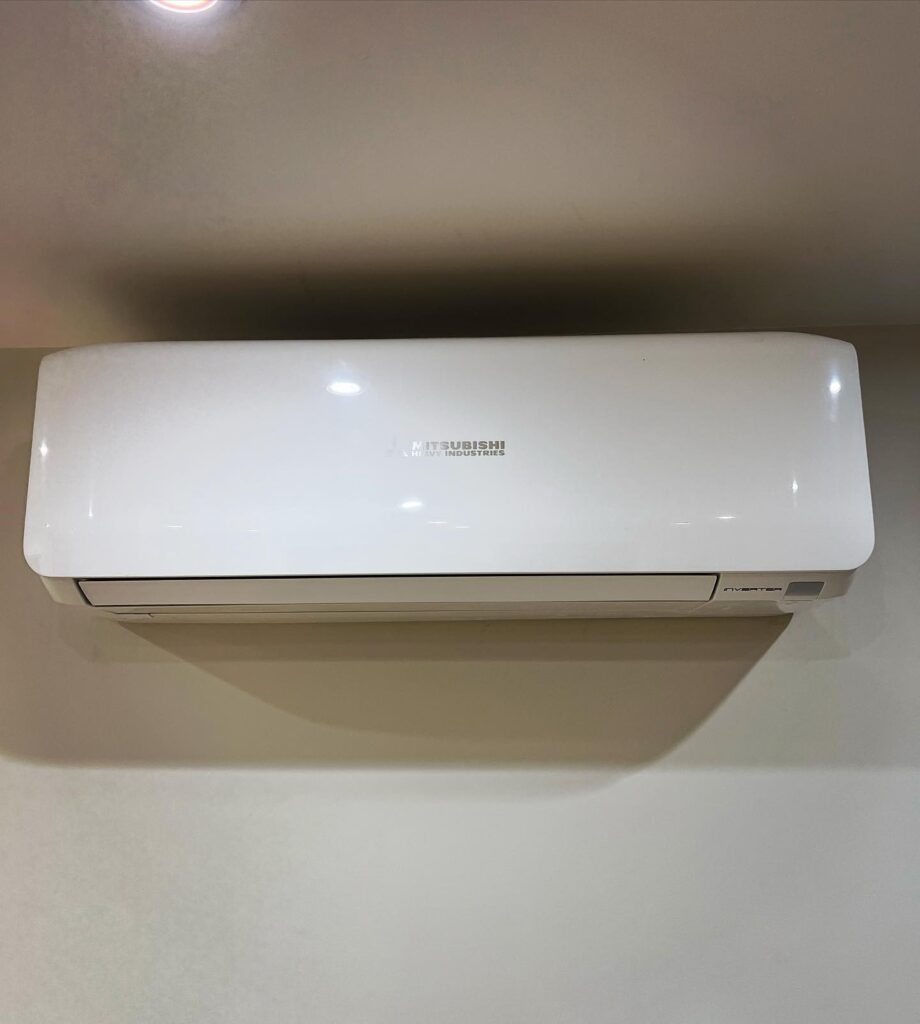Mitsubishi multi Install with Wi-Fi Indoors .