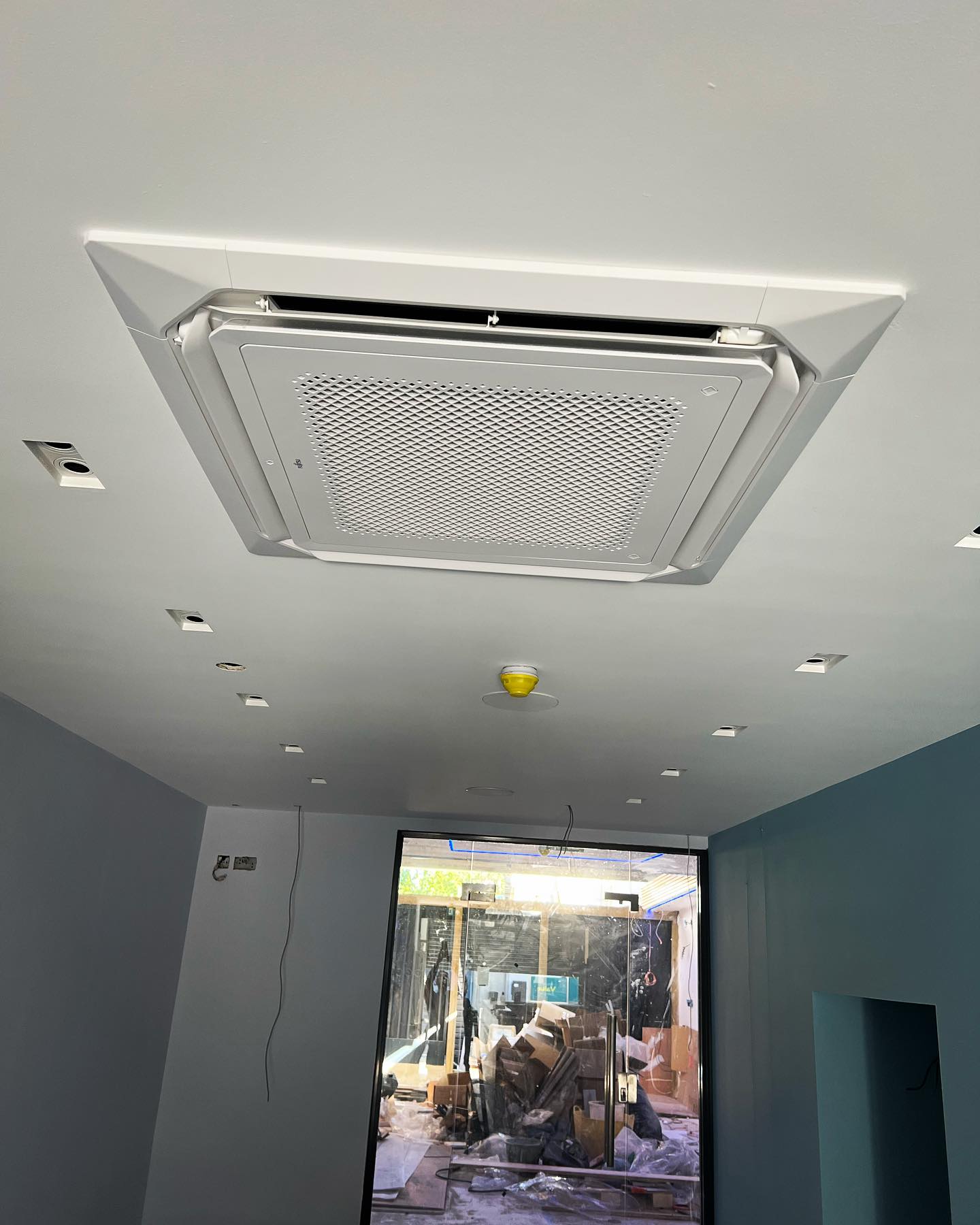 Fujitsu 10kw Cassette Split System